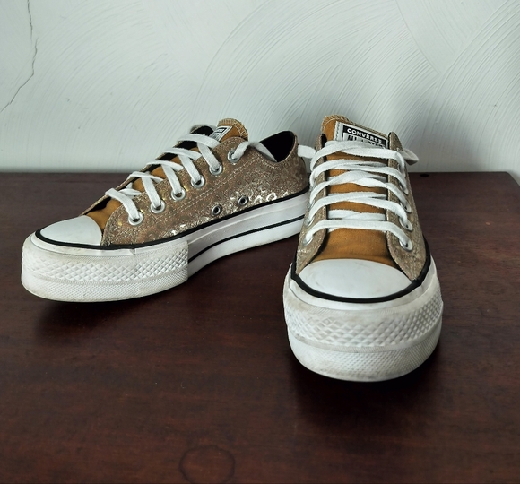 Converse All Star GOLD ✨ Sneakers Sz 6 - Picture 5 of 16
